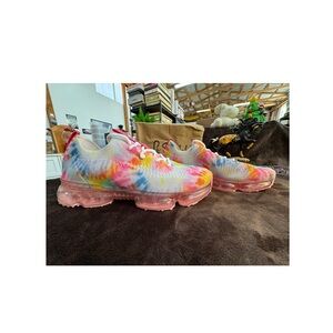 La Sheelah colorful Sneakers with Clear Pink Soles 6.5
